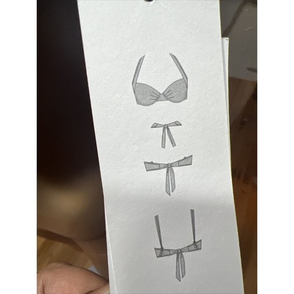 Calvin Klein Black Underwire Bikini Swim Top, US Medium - Picture 3 of 3